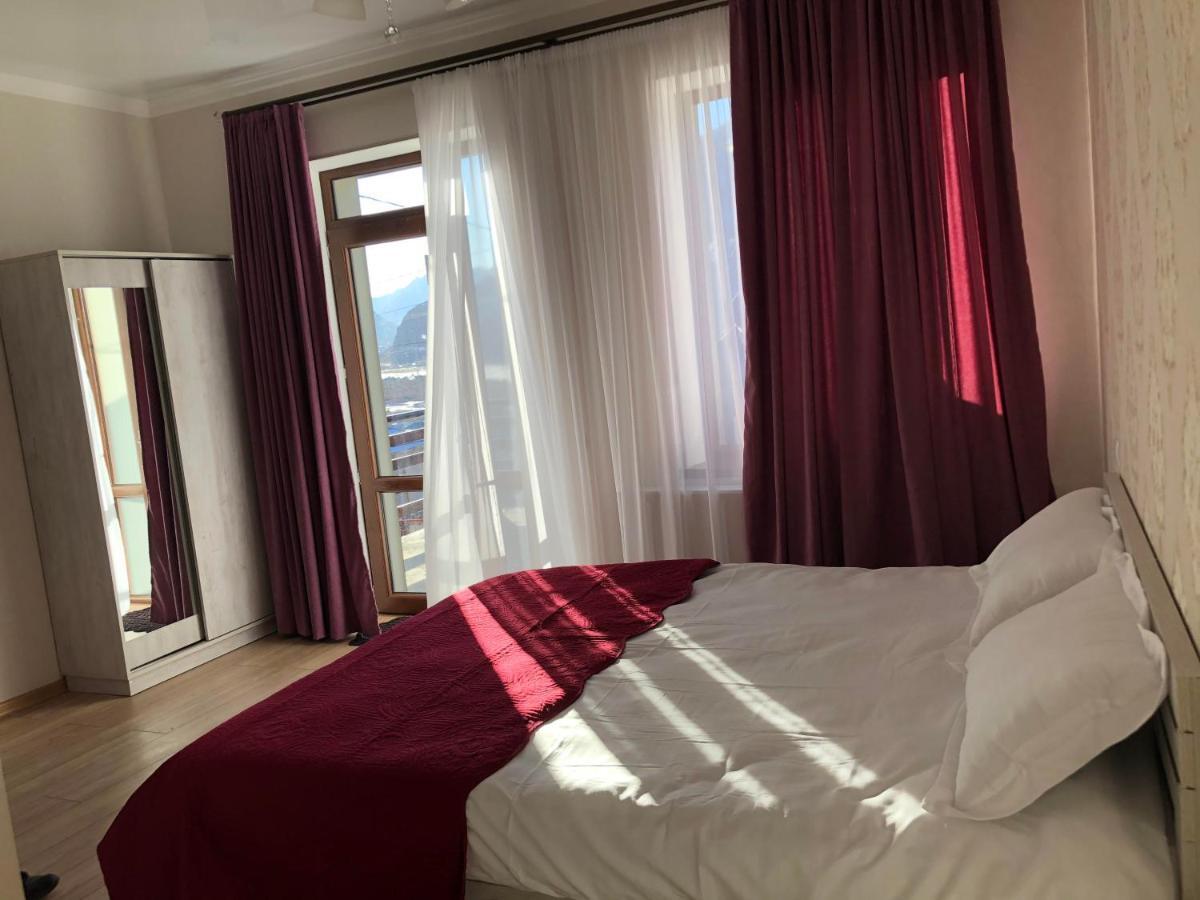 Wander Kazbegi Hotel 外观 照片